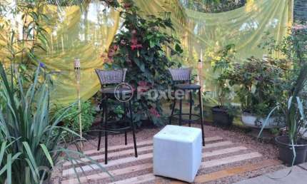 Casa com 4 quartos à venda na Avenida Gamal Abdel Nasser, 425, Rubem Berta, Porto Alegre, 215 m2 por R$ 430.000