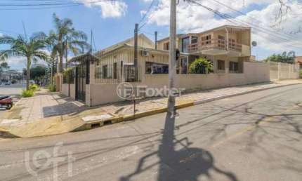 Casa com 5 quartos à venda na Avenida Ramiro Barcelos, 1106, São José, Canoas, 228 m2 por R$ 850.000