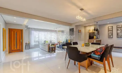 Casa com 3 quartos à venda na rua professor fernando carneiro, 290, três figueiras, porto alegre, 360 m2 por r$ 1.790.000