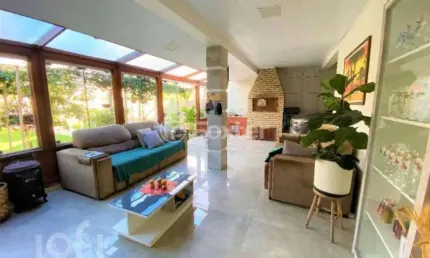 Casa com 4 quartos à venda na Rua Quinze de Novembro, 186, Nossa Senhora das Graças, Canoas, 230 m2 por R$ 1.280.000