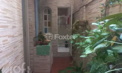 Casa com 4 quartos à venda na rua demétrio ribeiro, 752, centro histórico, porto alegre, 200 m2 por r$ 650.000