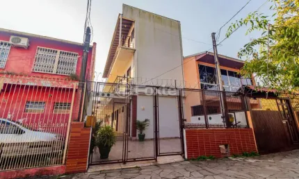 Casa com 20 quartos à venda na Rua Evangelina Porto, 88, Vila João Pessoa, Porto Alegre, 430 m2 por R$ 1.060.000