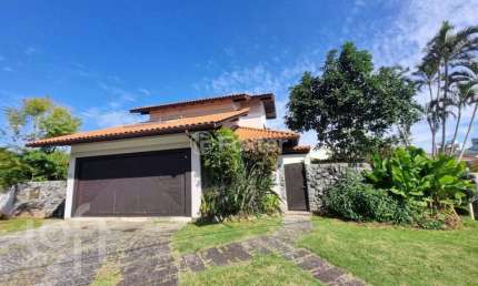 Casa com 4 quartos à venda na Rua Itapuã, 26, Itacorubi, Florianópolis, 238 m2 por R$ 1.980.000