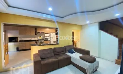 Casa com 3 quartos à venda na Rua Peru, 01145, São José, Canoas, 199 m2 por R$ 800.000