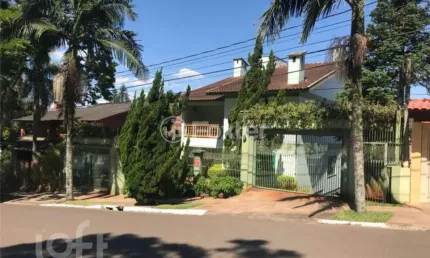 Casa com 4 quartos à venda na Rua Tristão de Alencar, 444, Primavera, Novo Hamburgo, 435 m2 por R$ 896.000