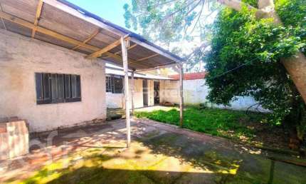 Casa com 2 quartos à venda na Travessa São Pedro, 100, Vila Ipiranga, Porto Alegre, 100 m2 por R$ 620.900