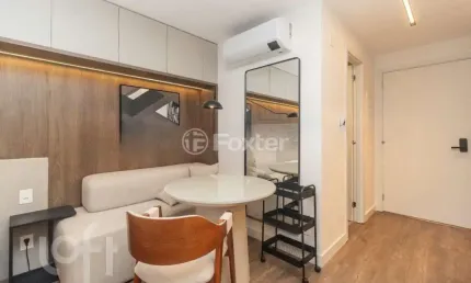Kitnet / Stúdio à venda na Rua Vinte e Quatro de Outubro, 1585, Auxiliadora, Porto Alegre, 24 m2 por R$ 650.000