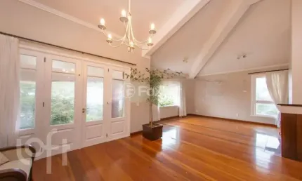 Casa com 4 quartos à venda na Rua Deputado Astério de Mello, 415, Teresópolis, Porto Alegre, 359 m2 por R$ 1.720.000