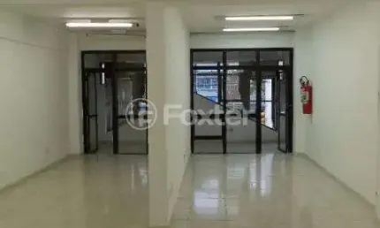 Sala comercial com 2 salas à venda na Avenida Cristóvão Colombo, 1103, Moinhos de Vento, Porto Alegre, 66 m2 por R$ 178.200
