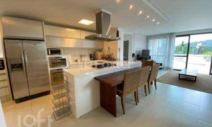 Apartamento com 3 quartos à venda na Avenida dos Dourados, 1332, Jurerê Internacional, Florianópolis, 233 m2 por R$ 3.200.000