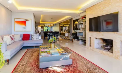 Casa com 4 quartos à venda na Rua Miracema, 315, Chácara das Pedras, Porto Alegre, 352 m2 por R$ 1.699.000