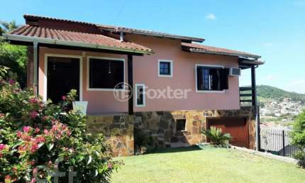 Casa com 4 quartos à venda na Rua Tamoio, 159, São Jorge, Novo Hamburgo, 226 m2 por R$ 475.000