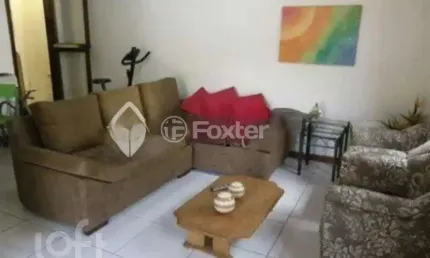 Casa com 3 quartos à venda na Rua Vinte de Setembro, 199, Azenha, Porto Alegre, 116 m2 por R$ 466.000