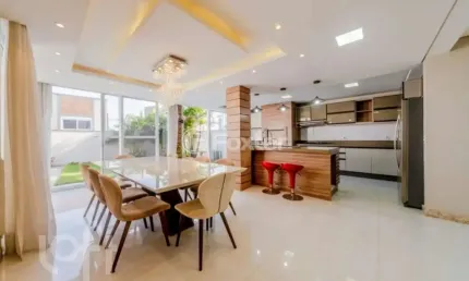 Casa em condomínio fechado com 4 quartos à venda na Rua Ivo Walter Kern, 599, Hípica, Porto Alegre, 329 m2 por R$ 1.829.000