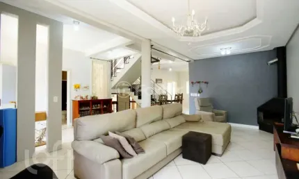 Casa com 5 quartos à venda na rua isidoro tressi, 507, jardim botânico, porto alegre, 379 m2 por r$ 1.550.000