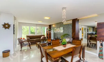 Casa em condomínio fechado com 3 quartos à venda na Rua Professor Antônio José Remião, 15, Espírito Santo, Porto Alegre, 280 m2 por R$ 1.230.000