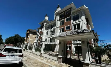 Apartamento com 2 quartos à venda na Rua Fernando Ferrari, 463, Vila Luiza, Canela, 65 m2 por R$ 880.000