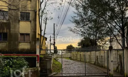 Apartamento com 2 quartos à venda na rua zulmiro gomes da silva, 100, olaria, canoas, 38 m2 por r$ 125.000