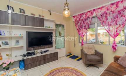 Casa com 5 quartos à venda na Rua Major Hércules Gomes Limeira, 126, São Sebastião, Porto Alegre, 163 m2 por R$ 600.000