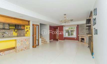 Casa em condomínio fechado com 3 quartos à venda na Rua Eroni Soares Machado, 300, Hípica, Porto Alegre, 146 m2 por R$ 720.000