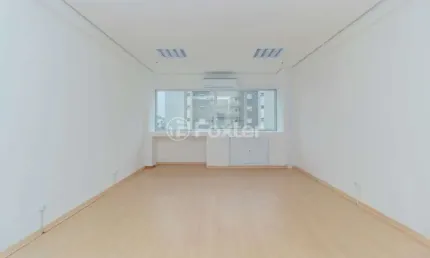 Sala comercial com 1 sala à venda na Avenida Ipiranga, 7464, Jardim Botânico, Porto Alegre, 34 m2 por R$ 199.000