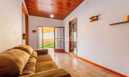 Casa com 5 quartos à venda na Rua Coronel José Rodrigues Sobral, 632, Partenon, Porto Alegre, 254 m2 por R$ 980.000