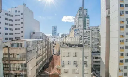 Apartamento com 2 quartos à venda na Rua Jerônimo Coelho, 44, Centro Histórico, Porto Alegre, 69 m2 por R$ 300.000