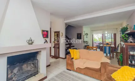 Casa com 3 quartos à venda na rua doutor pitrez, 712, ipanema, porto alegre, 231 m2 por r$ 620.000