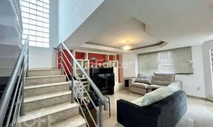 Casa com 3 quartos à venda na Rua Adão Schmidt, 654, Barreiros, São José, 273 m2 por R$ 1.042.000