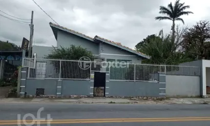 Casa à venda na Rua Doutor Homero de Miranda Gomes, 3300, Centro, São José, 94 m2 por R$ 1.060.000
