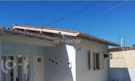 Casa com 5 quartos à venda na rua manoel loureiro, 997, barreiros, são josé, 260 m2 por r$ 890.000