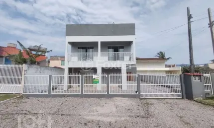 Casa com 5 quartos à venda na Rua Amélia Ursolina Ramos, 49, Pinheira, Palhoça, 370 m2 por R$ 1.270.000