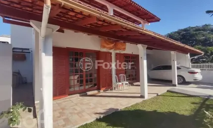 Casa com 5 quartos à venda na Rua Ipanema, 30, Enseada de Brito, Palhoça, 200 m2 por R$ 1.650.000