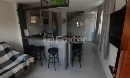 Casa com 2 quartos à venda na Rua Guarapari, 610, Enseada de Brito, Palhoça, 66 m2 por R$ 550.000