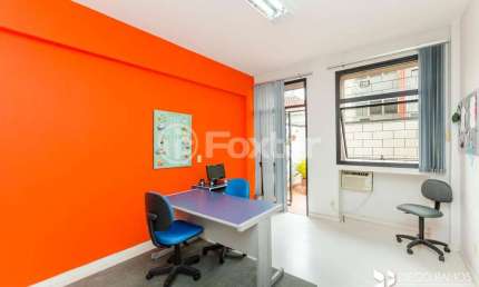 Sala comercial com 1 sala à venda na Rua Ramiro Barcelos, 1954, Floresta, Porto Alegre, 53 m2 por R$ 260.000