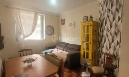 Apartamento com 2 quartos à venda na Rua Duque de Caxias, 1327, Centro Histórico, Porto Alegre, 72 m2 por R$ 400.000