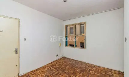 Apartamento com 2 quartos à venda na Rua General Bento Martins, 489, Centro Histórico, Porto Alegre, 61 m2 por R$ 230.000