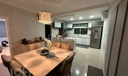 Casa com 3 quartos à venda na Rua Érica Nicoleit Weiss, 307, Aririu, Palhoça, 210 m2 por R$ 900.000
