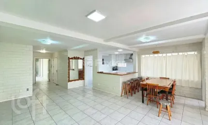 Apartamento com 3 quartos à venda na rua carlos von koseritz, 355, são joão, porto alegre, 172 m2 por r$ 897.000