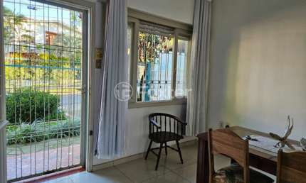Casa com 3 quartos à venda na Rua Líbia, 40, Vila Ipiranga, Porto Alegre, 113 m2 por R$ 900.000