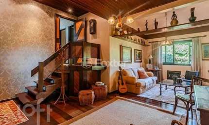 Casa em condomínio fechado com 4 quartos à venda na Avenida Firmino Octávio Bimbi, 255, Cavalhada, Porto Alegre, 300 m2 por R$ 2.300.000