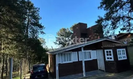 Casa com 2 quartos à venda na Estrada Maria Altina, 220, Hípica, Porto Alegre, 580 m2 por R$ 324.900