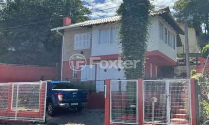 Casa com 3 quartos à venda na Rua Orsolina Lovatto, 30, Floresta, Gramado, 106 m2 por R$ 1.050.000