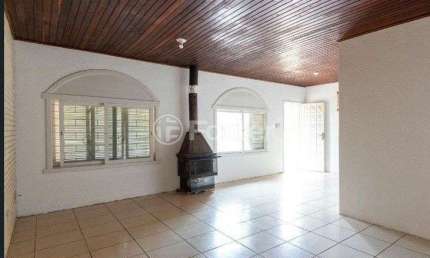 Casa com 3 quartos à venda na Estrada Aracaju, 70, Vila Nova, Porto Alegre, 120 m2 por R$ 350.000