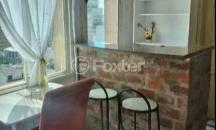 Cobertura com 7 quartos à venda na Avenida Borges de Medeiros, 464, Centro Histórico, Porto Alegre, 137 m2 por R$ 700.000