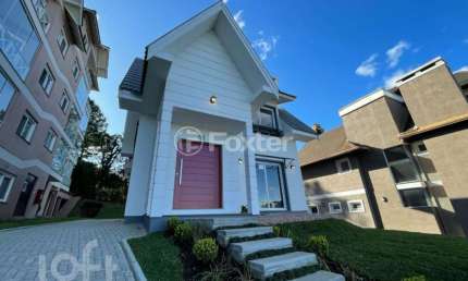 Casa em condomínio fechado com 3 quartos à venda na Rua Dos Papagaios, 464, Quinta da Serra, Canela, 160 m2 por R$ 2.300.000