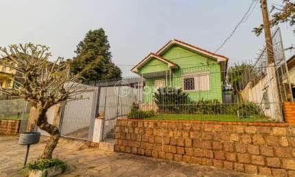 Casa com 3 quartos à venda na Rua Antônio Ângelo Carraro, 40, Jardim Itu Sabará, Porto Alegre, 120 m2 por R$ 500.000