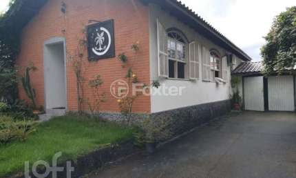 Casa com 3 quartos à venda na Rua Professora Maria Madalena Moura Ferro, 205, Estreito, Florianópolis, 150 m2 por R$ 799.900