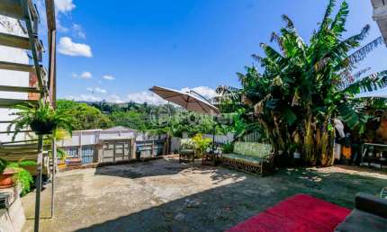 Casa com 2 quartos à venda na Rua Siegfried Gunther Fischer, 21 lote 17, Jardim Botânico, Porto Alegre, 290 m2 por R$ 425.000