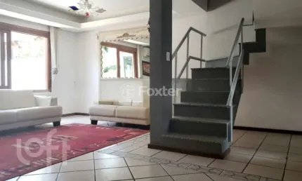 Casa em condomínio fechado com 3 quartos à venda na avenida eduardo prado, 2050, cavalhada, porto alegre, 300 m2 por r$ 960.000